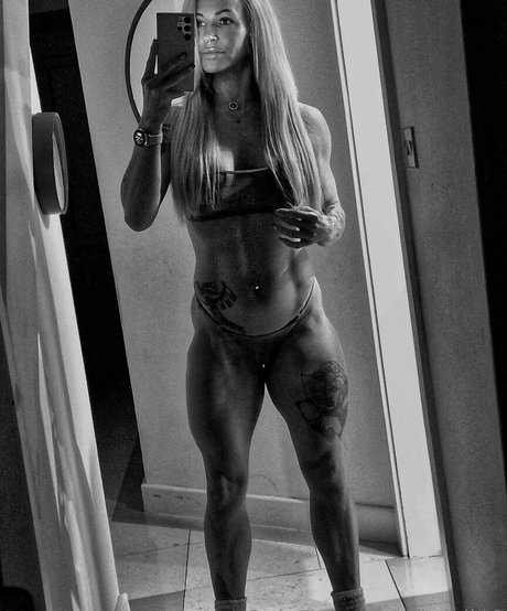 fitdoll40 nude actress images