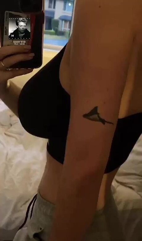 Abbey J hd pornstar pic