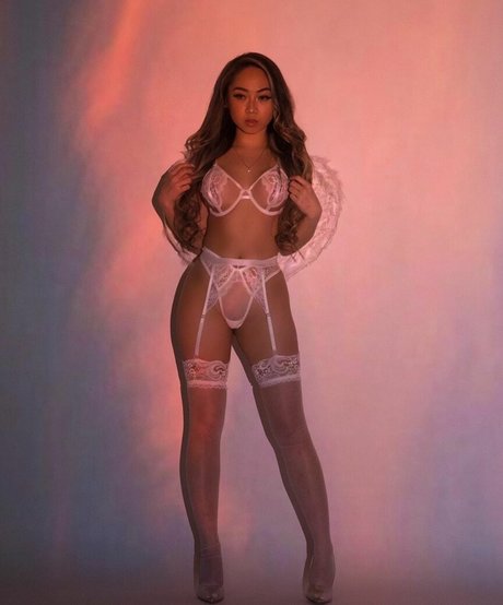 girl on girl onlyfans free pictures