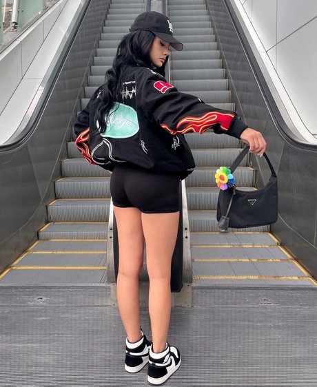 Nika Higashionna star top pictures