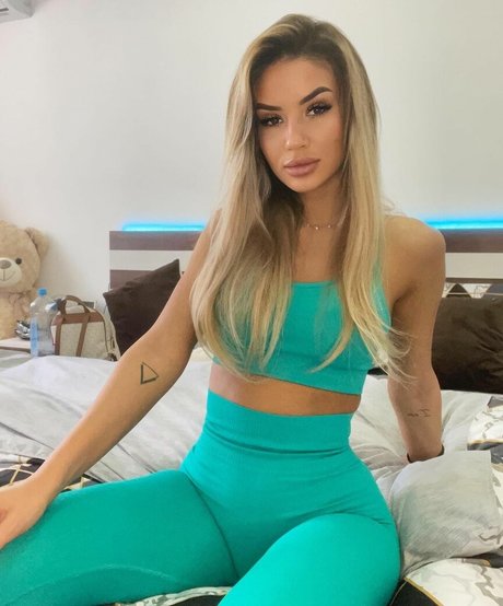 Biancabiiiib xxx actress archive