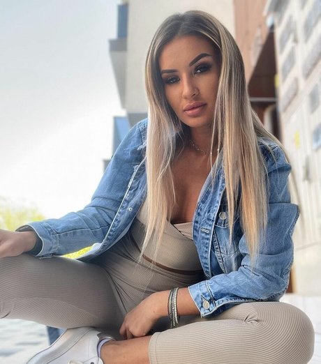 Biancabiiiib pretty actress photo