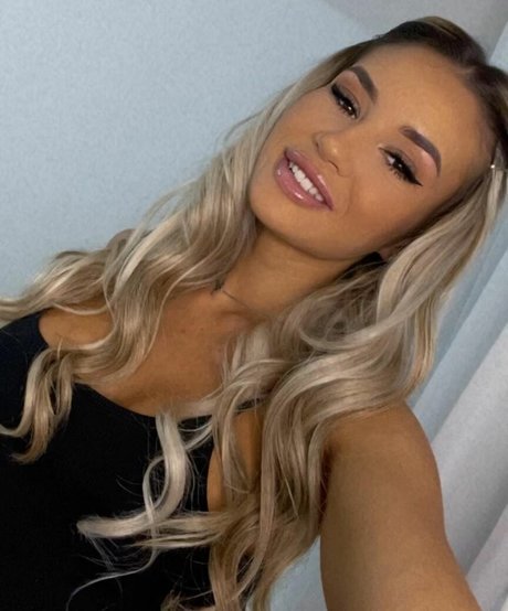 Biancabiiiib pornstar nudes archive