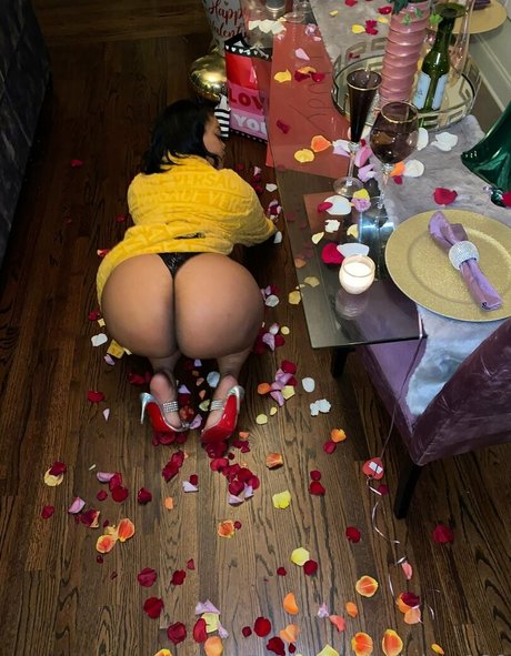 judylaw100 hot star photo