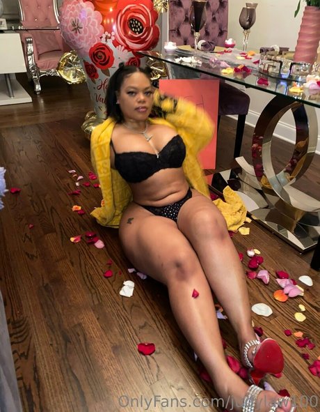 judylaw100 nice pornstar pic