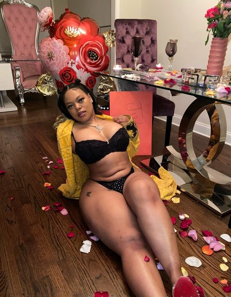 judylaw100 pornstar art photos