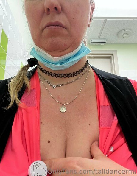 talldancermi nudes actress photos