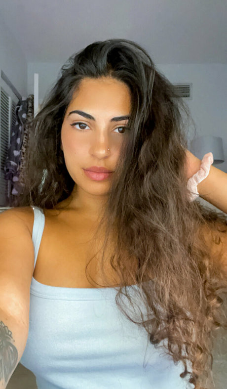 asian shemale onlyfans beautiful nude picture