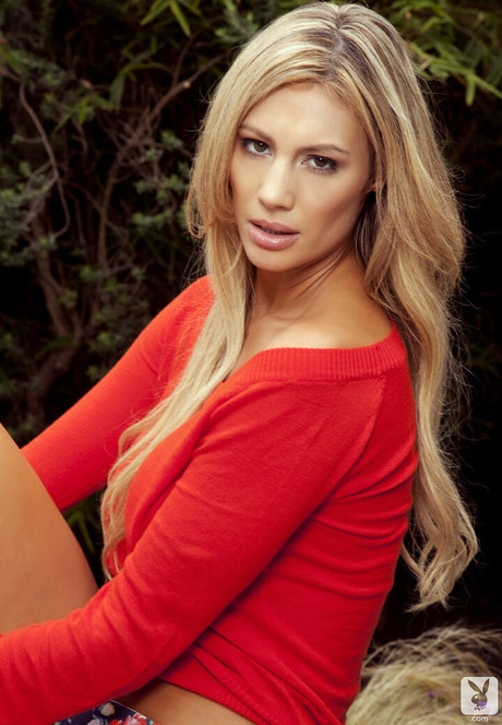 Whitney Whitekirk model art photos