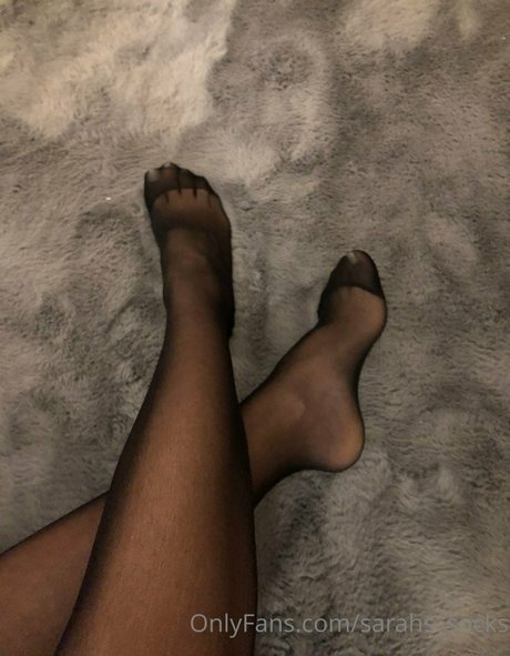 Sarahs fetish world naked actress pics