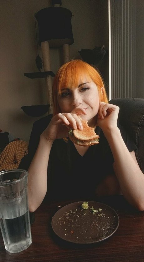 daxanais pornstar erotic image