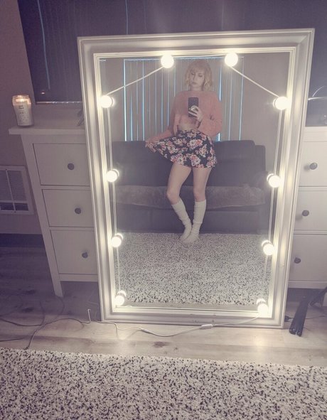 daxanais pornstar sexy image