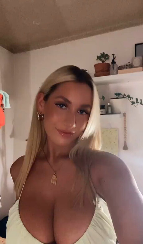 bikini ginger onlyfans sexy nude galleries