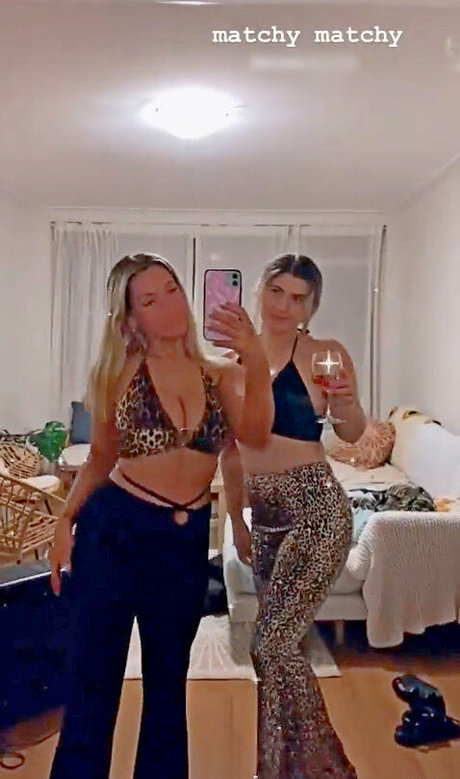 Ariel D pornstar art pic