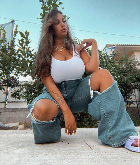 Shahar Matok star hot pics