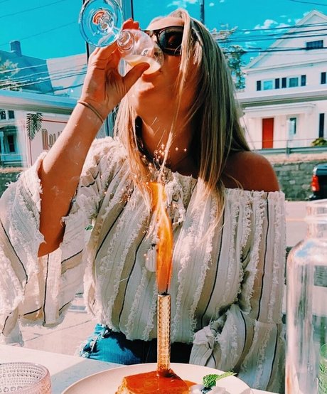 Olivia H nudes pornstar gallery