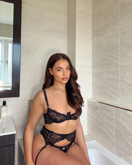 tiny onlyfans free xxx archive