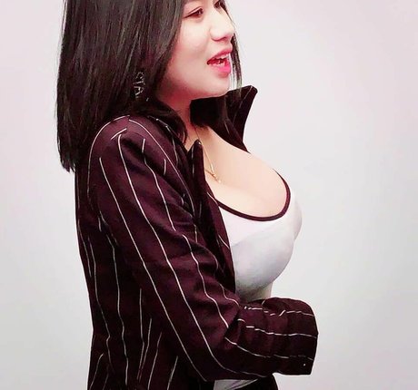 redhead squirt onlyfans adult pics