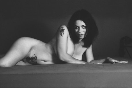 Alina Insania porn model pic