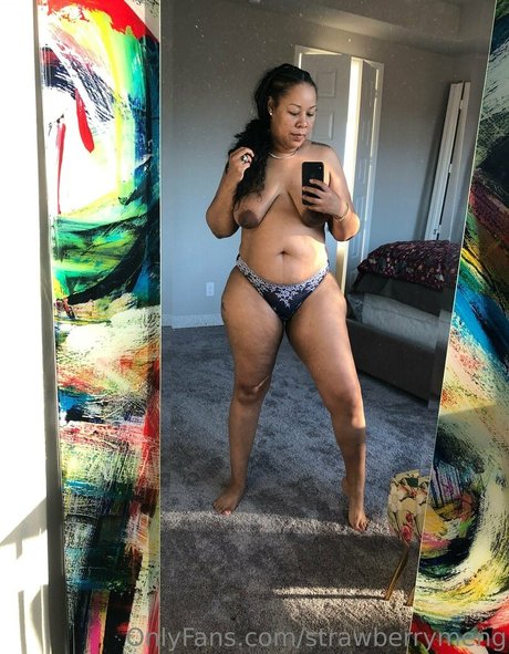 strawberrymeng adult model archive