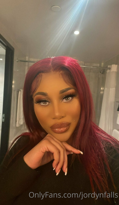 jordynfalls star beautiful img