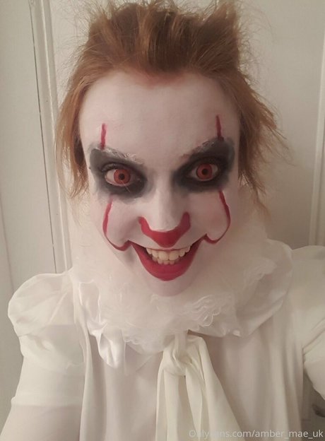 amber mae uk model beautiful img