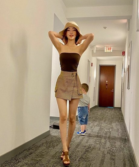 Yeonmi Park model adult archive