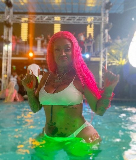 Donna Lombardi pornstar adult galleries