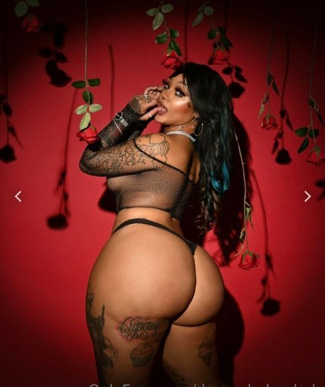 Donna Lombardi nice model pics