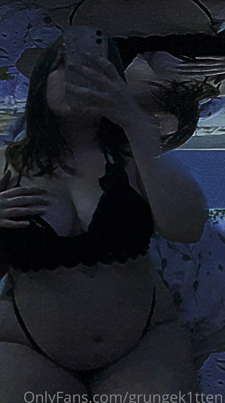 grungek1tten pornstar nudes gallery