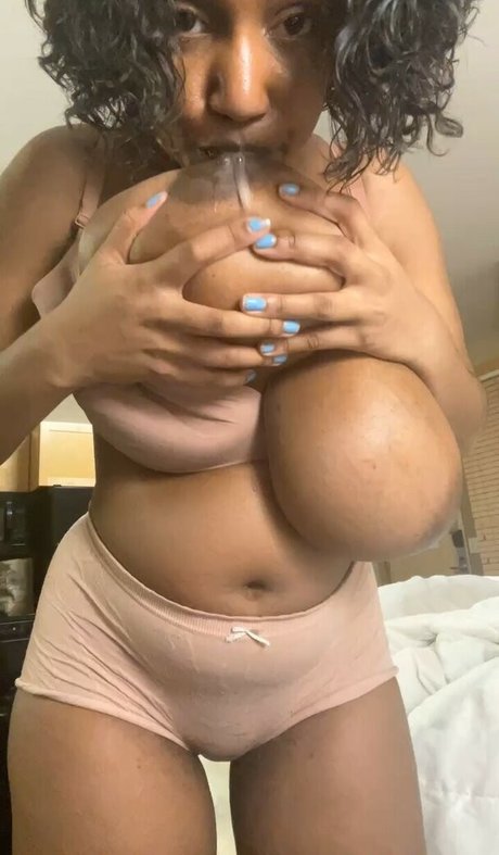 RivJones porn star archive