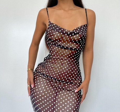 Kawaii Momo free star pics