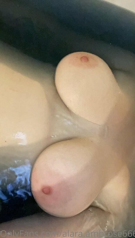 alara ambrose666 pornstar high quality pic