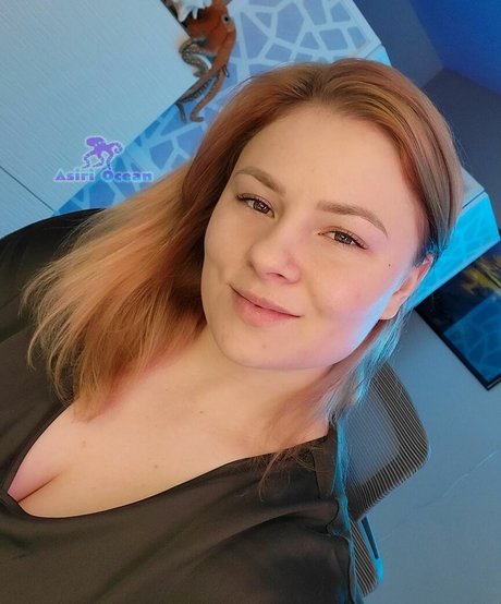 nude asian onlyfans pornographic image