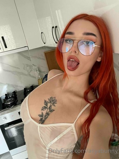 asyabunny naked actress photo