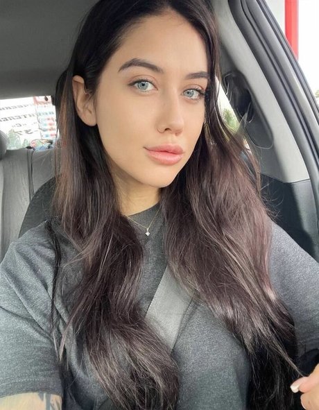 blonde princess onlyfans hot nude image