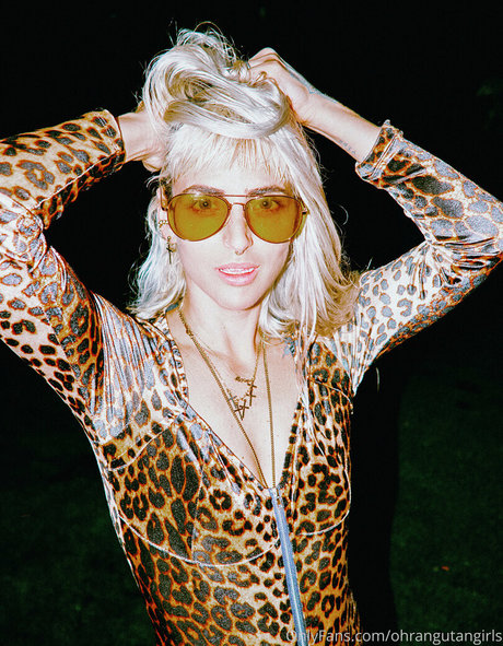 Ohrangutang model best pic