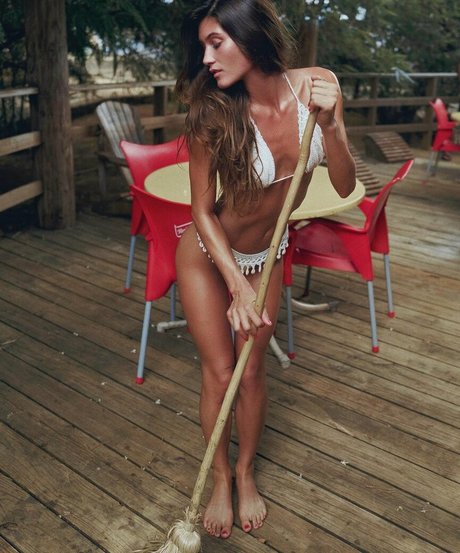 Ohrangutang star sexy pics