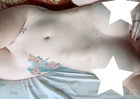 Moxicontin porn model picture