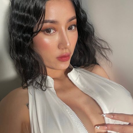 asian influencer onlyfans sexy nudes gallery