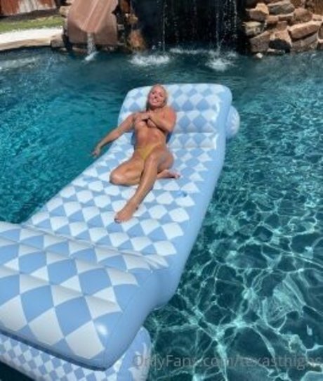 redhead squirt onlyfans hot porn picture