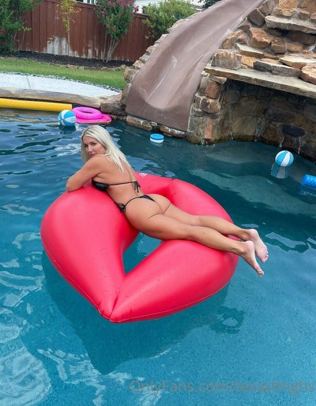 big ass asian onlyfans hot sex image