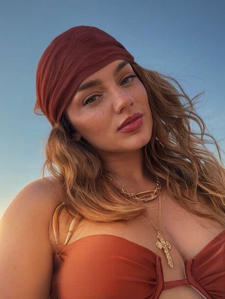 Amanda Michelle naked model gallery