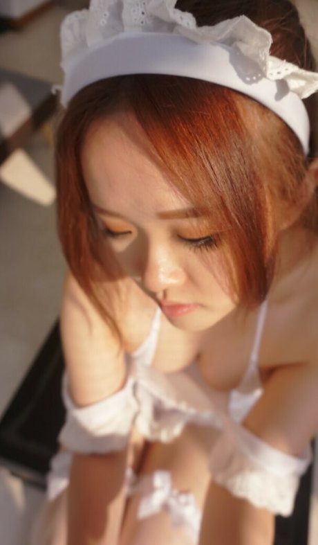 Theresa Hime exclusive star photos