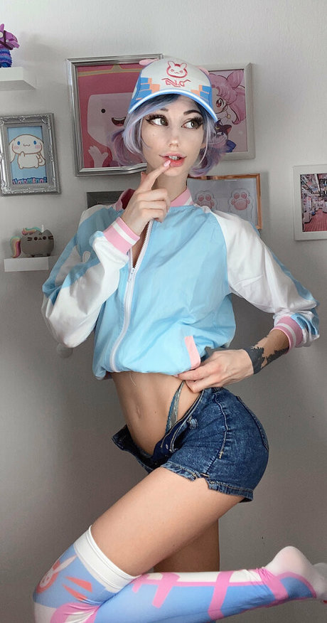 young onlyfans art naked archive