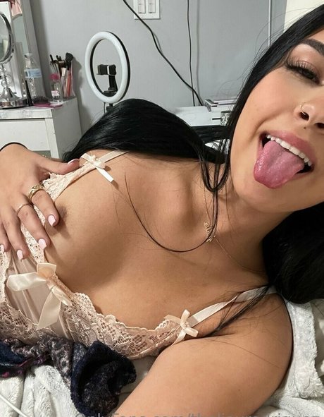 Thalia Rodriguez star pictures