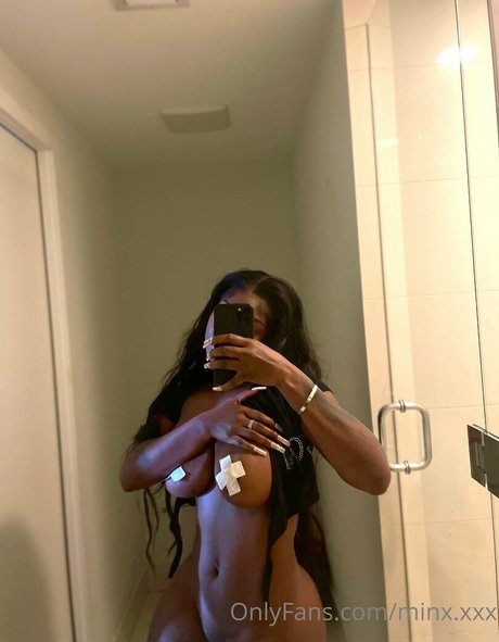 Minx XXX model beautiful galleries