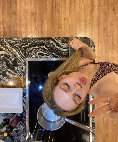 Sapphire Upshall pornstar sexy pics