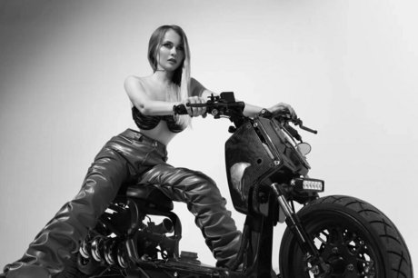 theellenalexander star adult pics