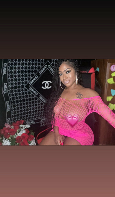 horny girls onlyfans nice photos